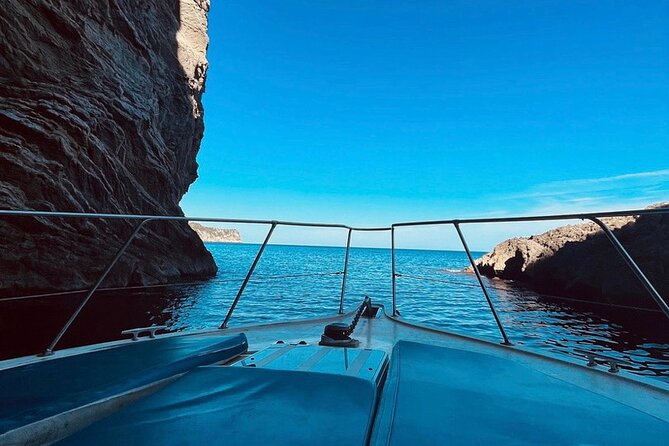 Alcudia Boat Trip With Drinks, Snacks, SUP & Snorkel - Weather and Minimum Travelers