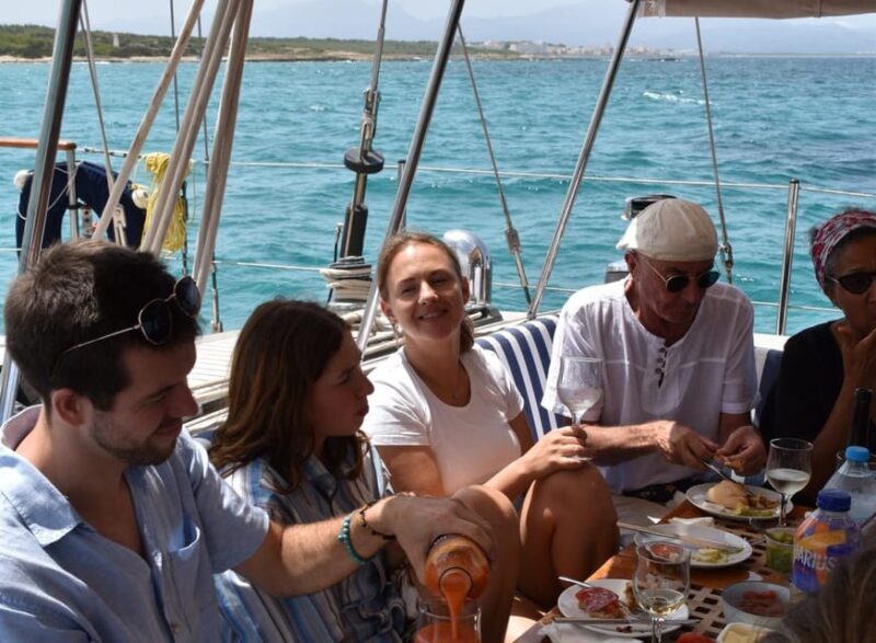 Alcudia: Exclusive Full Day Sailing Experience (F&B Incl.) - Key Points