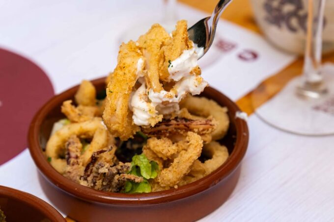 Alcudia: Gourmet Tapas and Wine Self-Guided Tour - Tour Duration and Validity