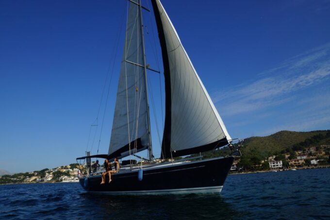 Alcudia: Romantic Sailing Trip With Diner for 2 - Starting Location