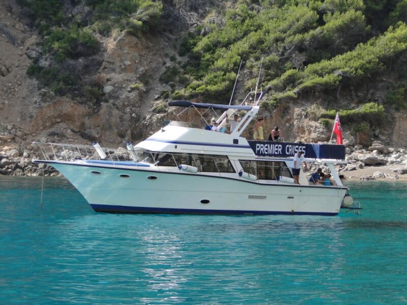 Alcudia: Sunset Boat Trip With Drinks, SUP & Snorkel - Key Points