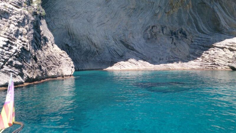 Alcudia: Sunset Boat Trip With Drinks, SUP & Snorkel - Embarkation and Disembarkation