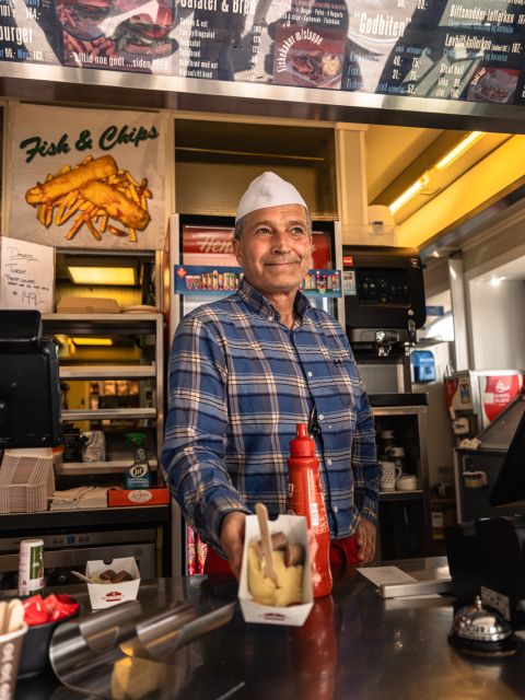 Ålesund: Culinary Delights on a Guided Food Walk - Meeting Point and Directions