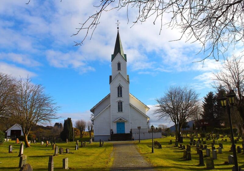 Ålesund-Sæbø Round Trip (1.5 Hour Stop in Sæbø) - Key Points