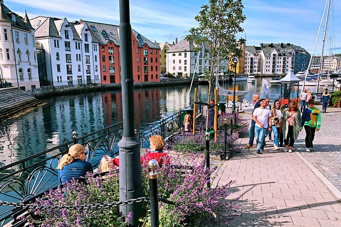 Alesund Sightseeing Private Tour for Cruise Passengers - Accessibility Features