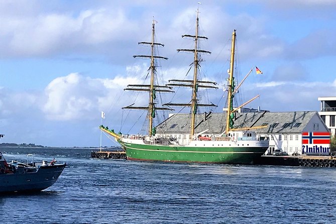 Alesund Sightseeing Tour Vikings Islands by Minibus, 4 Hours. Private Tour - Highlights of the Tour