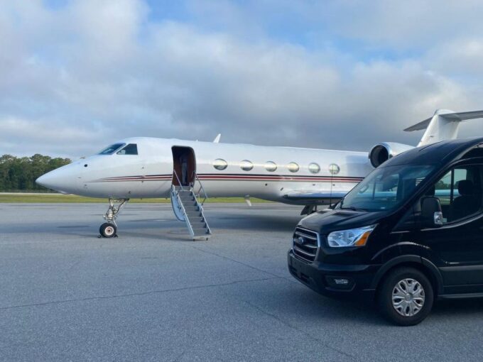 Alesund Vigra Airport (Aes): Transfer to Alesund Hotels - Additional Passenger and Luggage Details