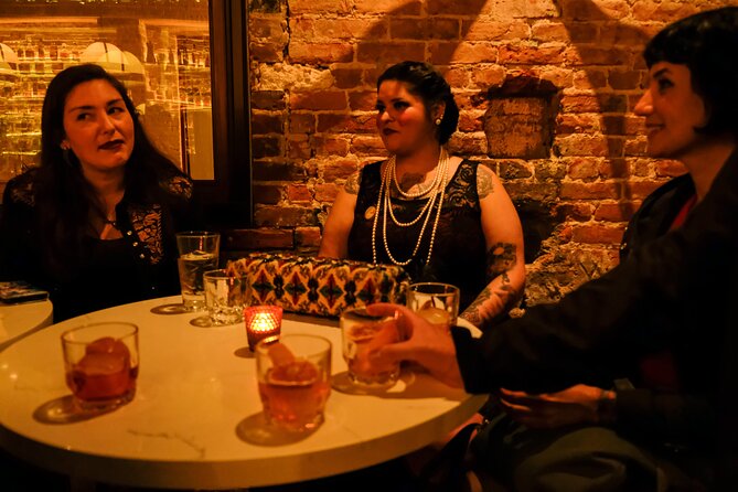 Alexandria Ghosts Boos and Booze Haunted Pub Crawl - Exploring Alexandrias Dark Past