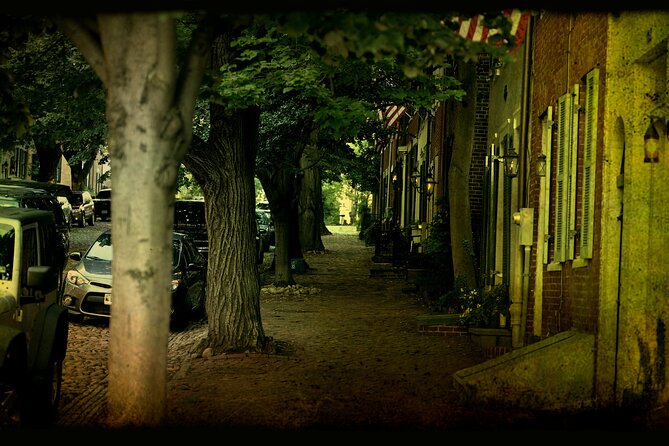 Alexandria Ghosts Phantoms of the Potomac - Guides Expertise and Storytelling