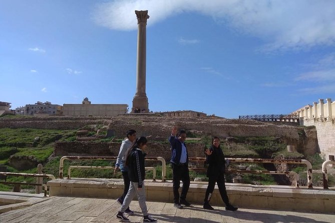 Alexandria Highlights: All in One Day From Cairo - Dining Experience