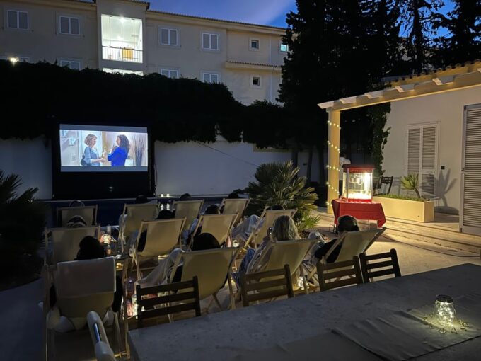Algarve: Enchanted Cinema Under the Stars Experience - Frequently Asked Questions