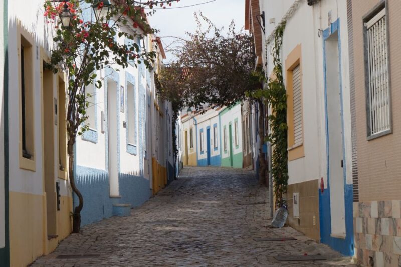 Algarve: Landscapes, Pottery, and Winery Tour - Cultural Experience