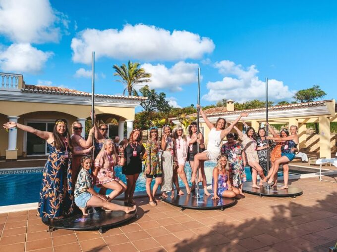 Algarve: Ocean View Pole Dance Experience With Prosecco - Flexible Villa Experiences