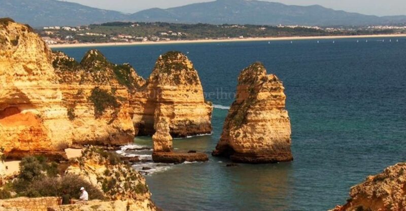 Algarve: Private 2-Day Tour From Lisbon - Alentejo Region Exploration