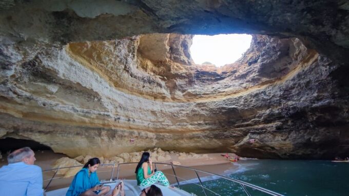 Algarve: Private Yachts Rental - Frequently Asked Questions