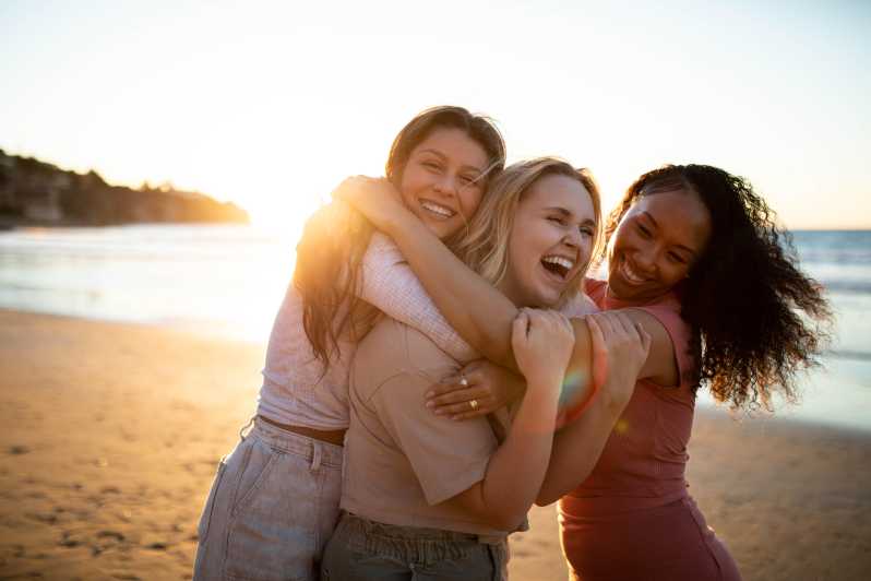 Algarve: Professional Photo Shoot for FRIENDS - Experience Details