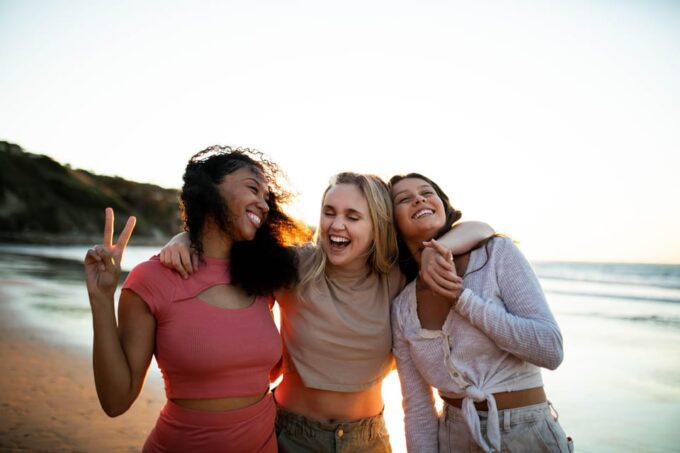Algarve: Professional Photo Shoot for FRIENDS - Pricing and Booking