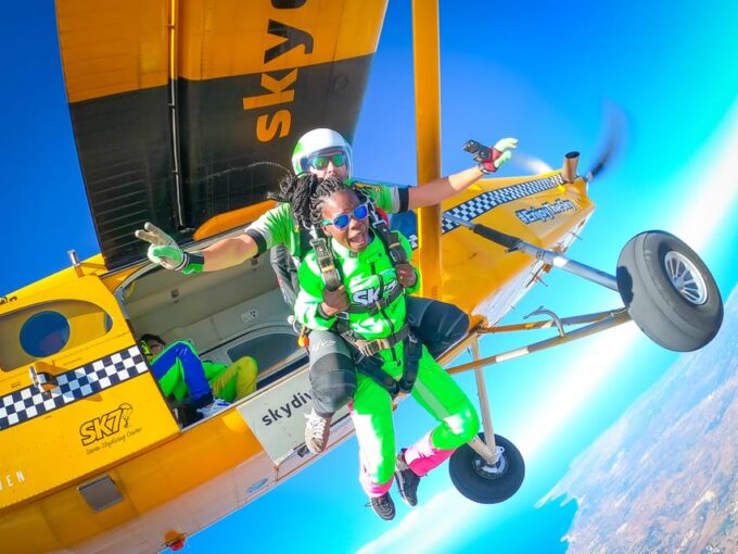 Algarve: Tandem Skydiving Adventure 15,000 to 10,000 Feet - Frequently Asked Questions