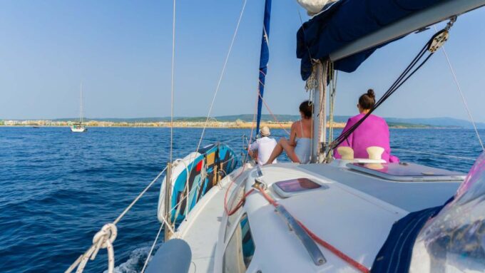 Alghero: Sailboat Excursion in Porto Conte Bay W/ Lunch - Meeting Point and Tour Confirmation