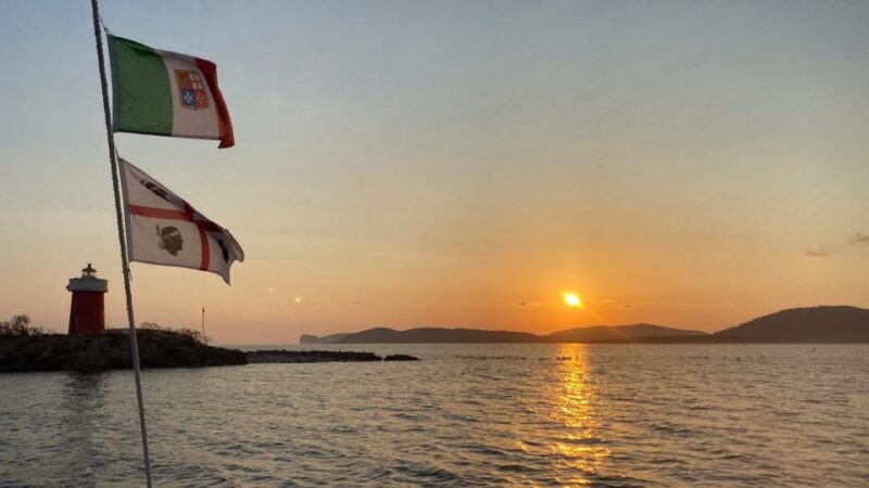 Alghero: Sailing Excursion With Aperitif - Vintage Boats and Sailing Activities