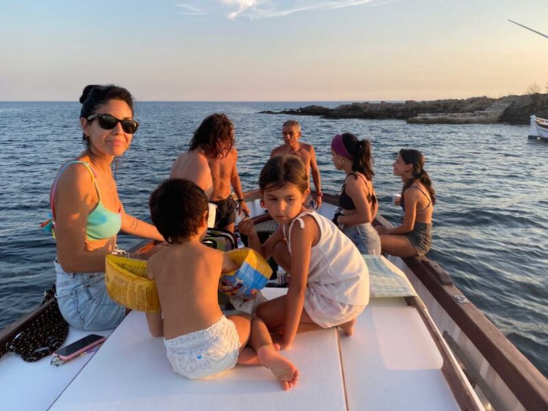 Alghero: Sailing Excursion With Aperitif - Aperitif and Refreshments