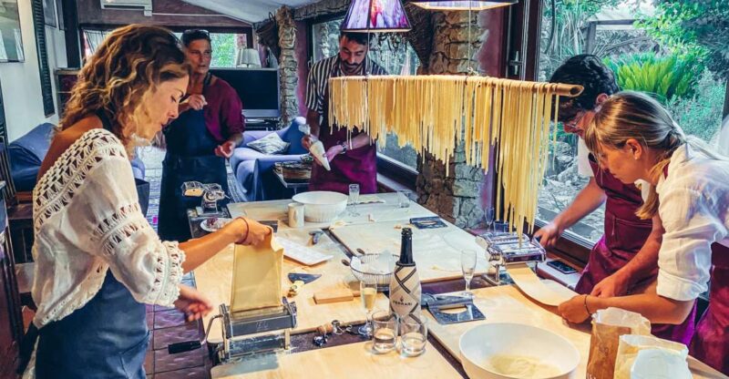Alghero: Sardinian Home-Cooking Class and Meal - Key Points