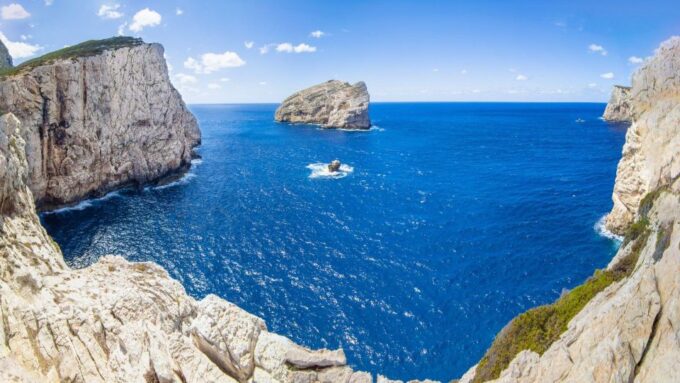 Alghero: Visit to the Nuraghe Palmavera and Porto Conte Park - Experiencing the Park
