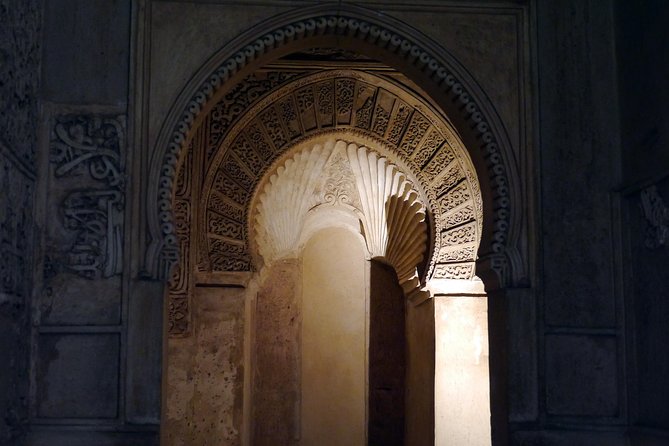 Alhambra, Albaicin and Sacromonte Guided Tour - Pricing and Booking