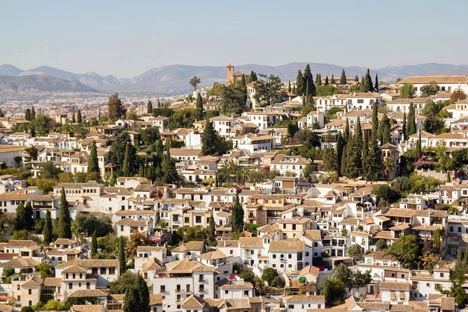 Alhambra and Albaycin Private Tour - Questions About Staying Here