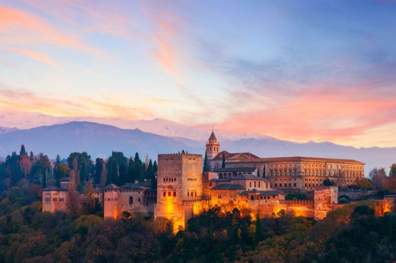 Alhambra, Nasrid Palaces, and Generalife 3-Hour Guided Tour - Generalife Gardens