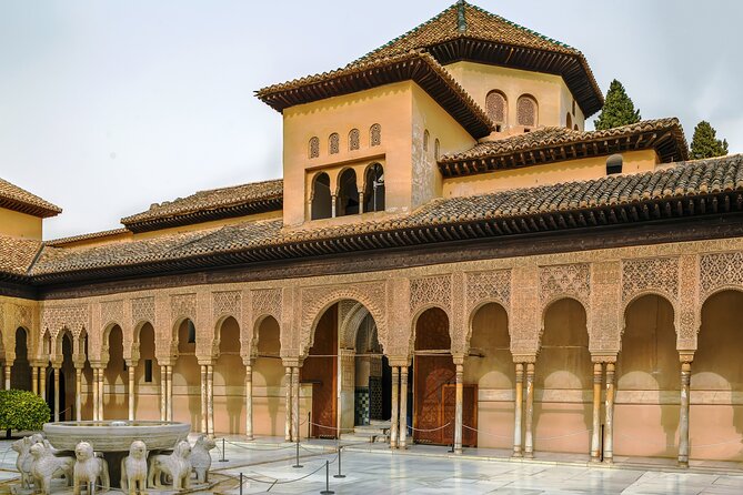 Alhambra Private Tour and Skip the Line Ticket and Official Guide - Reviews and Feedback