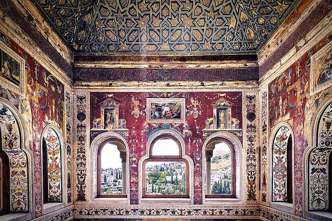 Alhambra Private Tour and Skip the Line Ticket and Official Guide - Accessibility and Physical Fitness Requirements