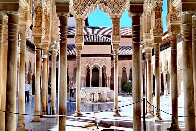 Alhambra Private Tour: Nasrid Palaces and Generalife - Inclusions and Accessibility