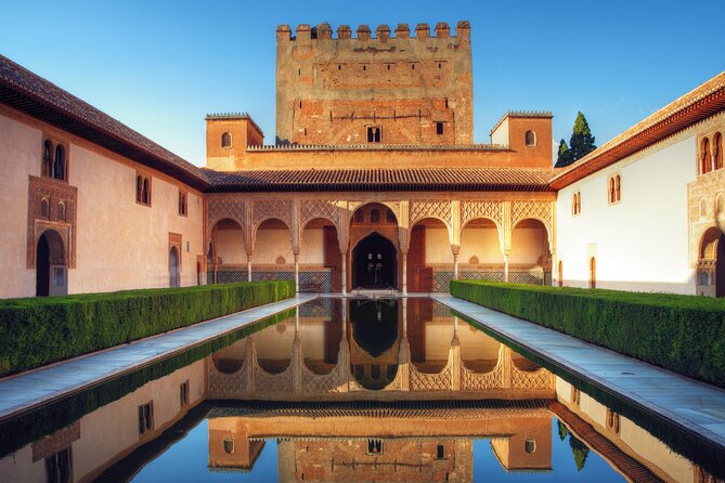 Alhambra Private Tour With a Historian (With Nasrid Palaces) - Tour Experience and Highlights