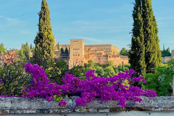 Alhambra Private Tour With Skip-The-Line-Tickets - Cultural Influences and History