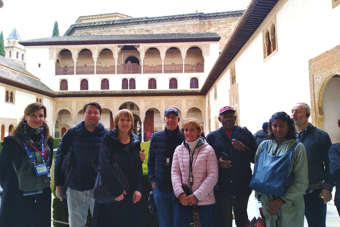 Alhambra Private Tour (Without Tickets) Total/Group Max 15 People - Group Size