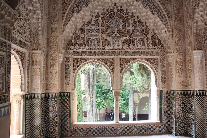 Alhambra Skip-the-Line Guided Tour - Frequently Asked Questions