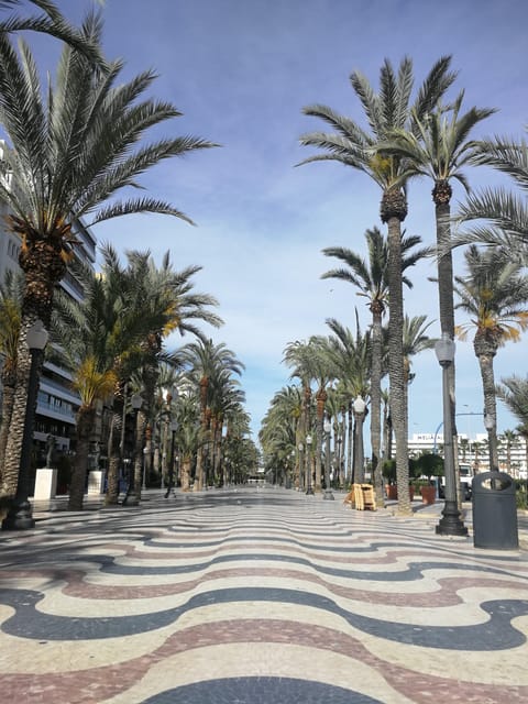 Alicante 360º Semi-Private Tour City, Culture, Tapas & Drink - Casa Carbonell