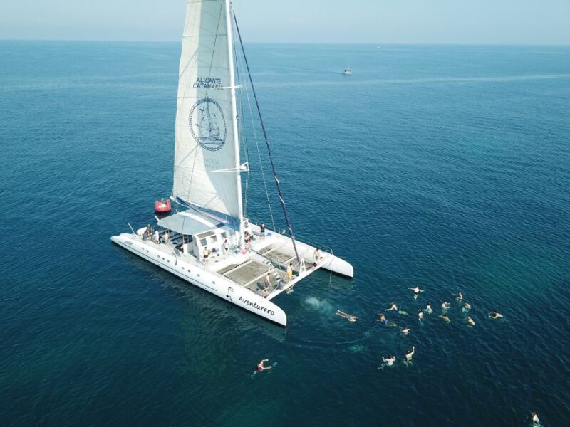 Alicante: 6-Hour Catamaran Cruise to Tabarca Island - Sailing to Tabarca Island