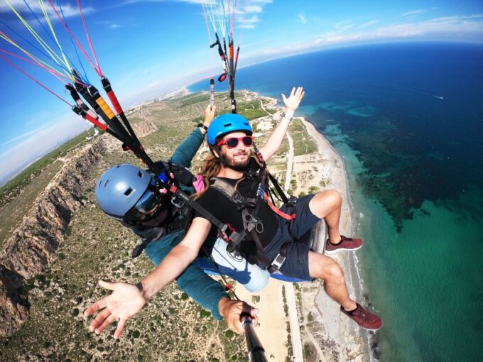 Alicante and Santa Pola: Tandem Paragliding Flight - Preparing for the Excursion