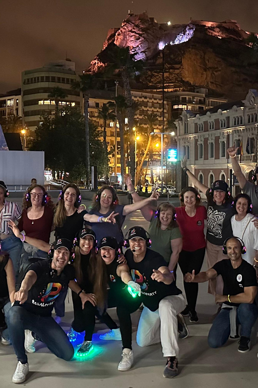 Alicante: BAILALOPARTY/ Silent Party Walking Tour - Experience Highlights
