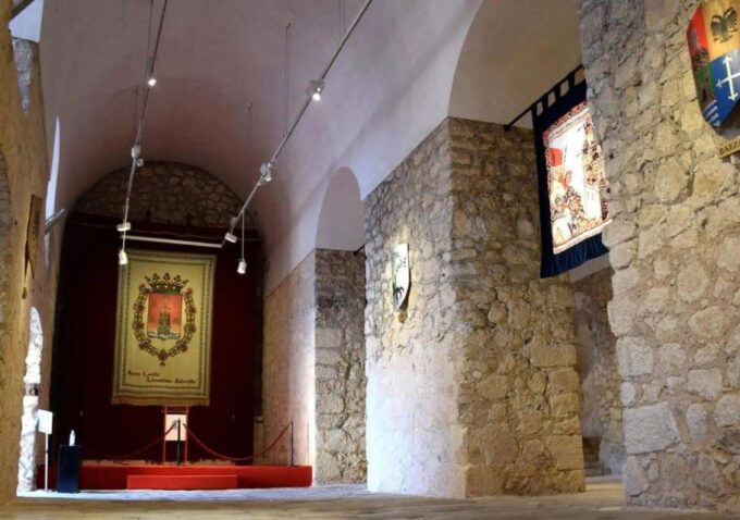 Alicante: Bullring and Castle Guided Tour With Taxi Transfer - Frequently Asked Questions