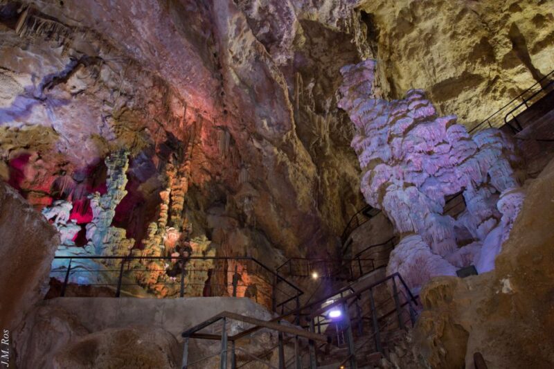 Alicante: Canelobre Caves Tour With Transport - Transportation and Meeting Point