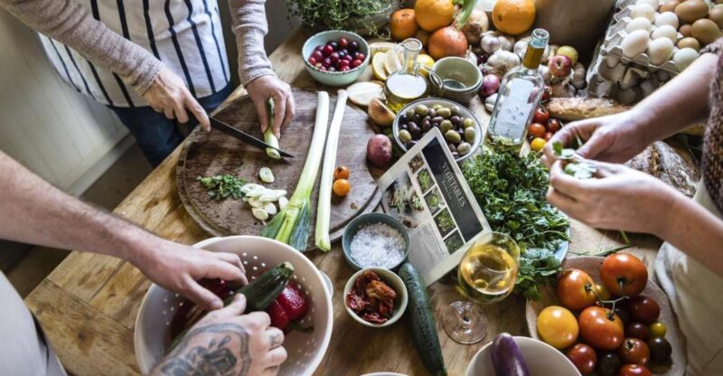 Alicante: Cooking Class With Private Chef and Local Wine - Menu Design and Ingredients