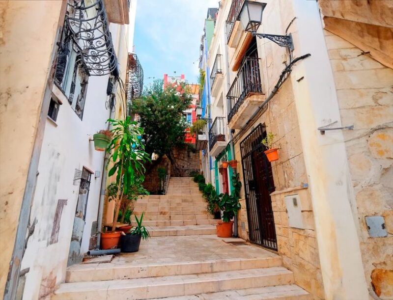 Alicante: E-Bike & Walk, Old Town Santacruz, Basilica - Panoramic City Views