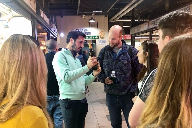 Alicante Food and Tapas Tour With a Local Guide - Main: Local Wine Tastings