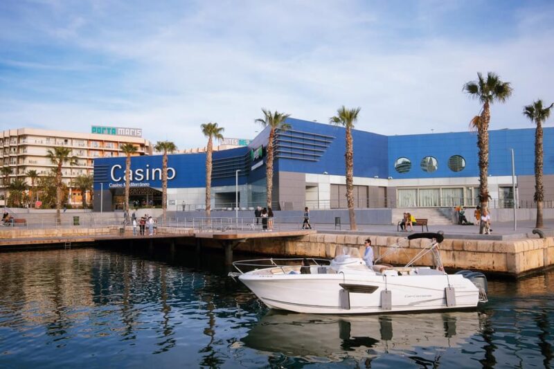 Alicante: Nautical Tour With Professional Tourist Guide - Tour Highlights and Experience