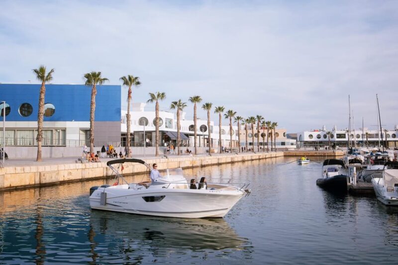 Alicante: Nautical Tour With Professional Tourist Guide - Language Availability