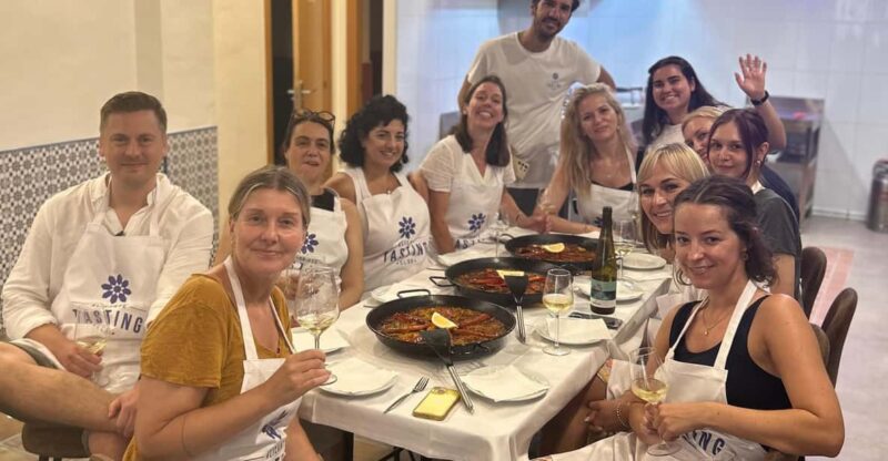 Alicante Paella Cooking Class, Tapas, Drinks and Market - Culinary Immersion