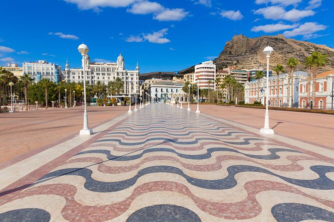 Alicante : Private Custom Walking Tour With a Local Guide - Customer Support and Responsiveness
